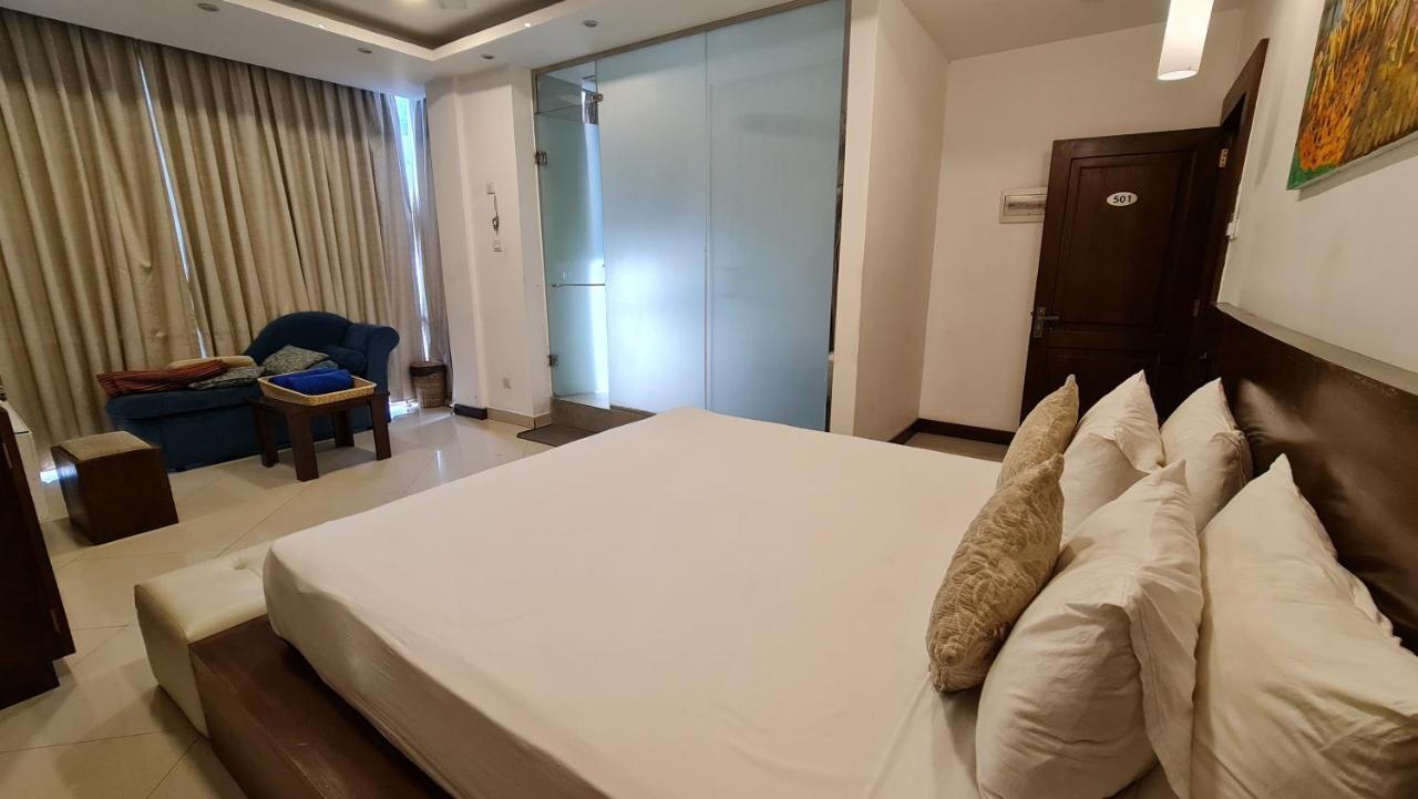Quick Stop Inn Kandy Ngoại thất bức ảnh
